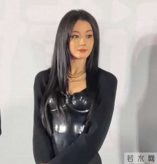 不到7天,迪丽热巴连曝2大问题,官方回应后,粉丝最担心事发生了