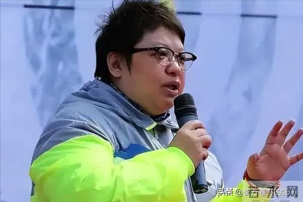贪污上亿、假慈善，被实名举报的韩红，终于明白她哭泣原因