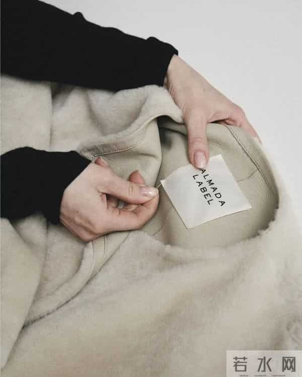 老钱风全面升级!“高净值穿搭”才是今秋顶流