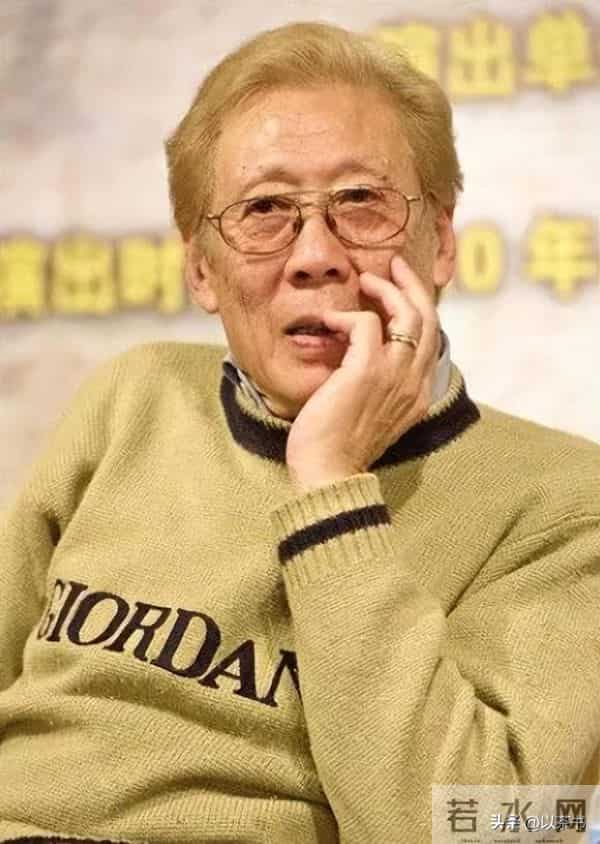 89岁焦晃：身老心不老，与小30岁妻子表面恩爱，实则生活一地鸡毛