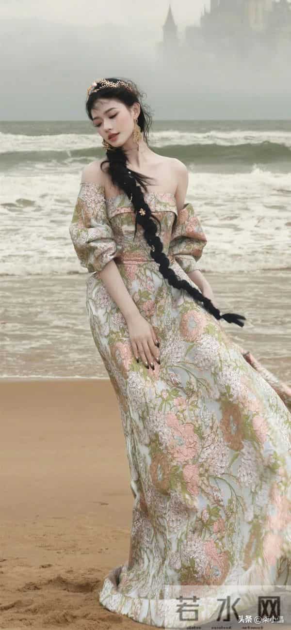 林允|性感公主风