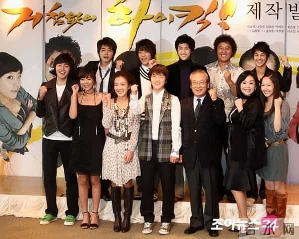 这一次，被李在明公开悼念的李顺载，让所有人看到了他的江湖地位