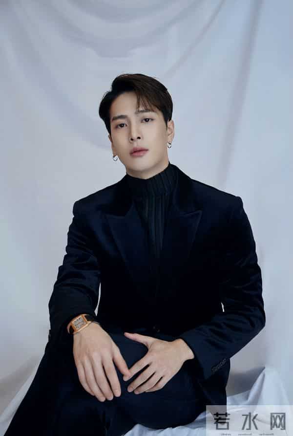 再多钱有什么用?31岁王嘉尔的现状,给所有年轻人提了个醒