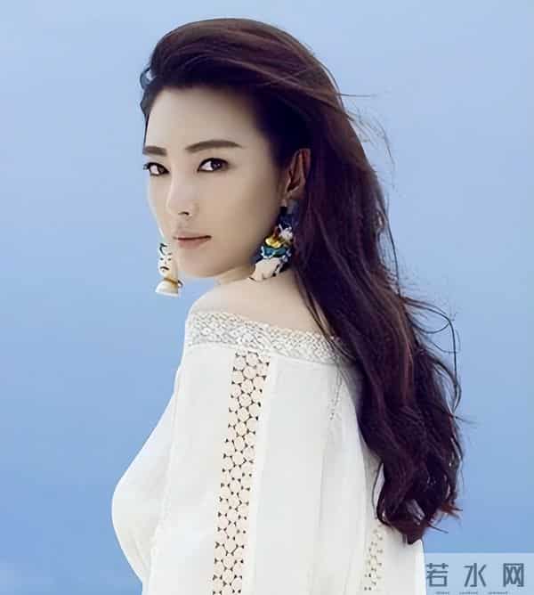 张雨绮“敢爱敢恨”,从浪姐舞台到婚姻迷局,一次物业费扯出真相