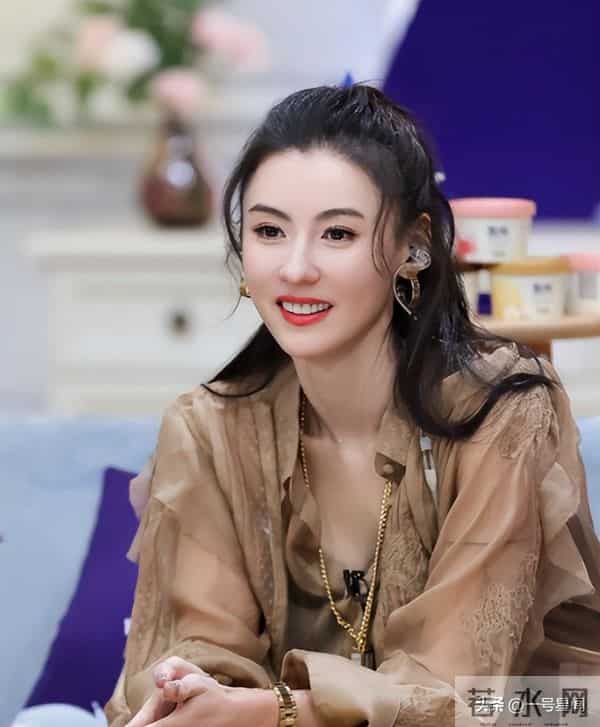 钱再多有什么用？赵本山近况曝光令人吃惊，给老年人敲响"警钟"