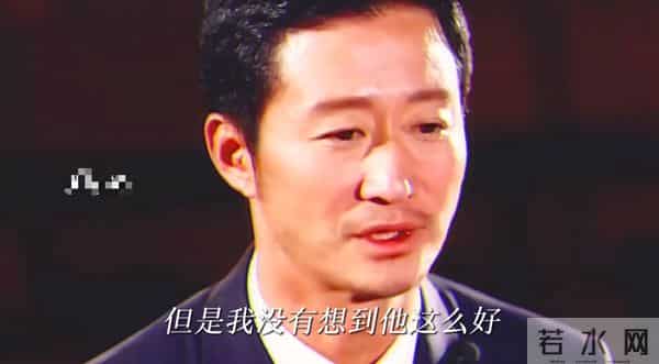 央视专访这次，易烊千玺只字未提赵丽颖，却给赵丽颖提了个醒