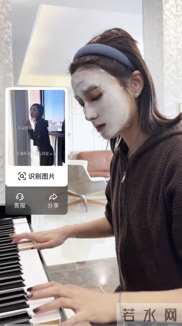 离婚后有钱了！海哈金喜搬进大别墅和弟弟同住，复出后剧本接不断