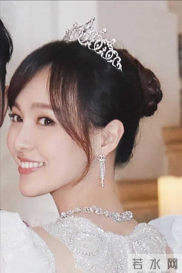 罗晋父亲离世唐嫣守孝,取消生日会的活动,暂时住北京照顾婆婆