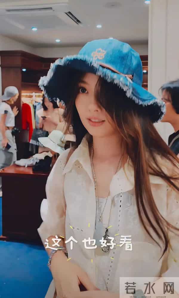 郭碧婷老到认不出，眼窝深凹满脸疲惫，儿子躺地撒泼跟向佐一个样