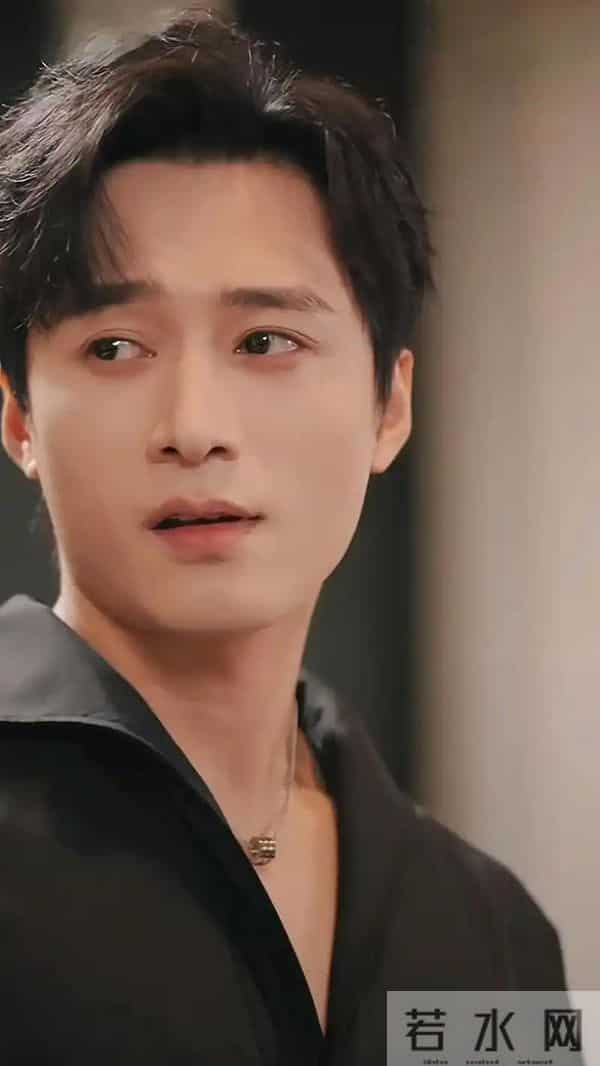 短剧最能扛剧的人出现了,不是刘萧旭和郭宇欣,是不被看好的她!