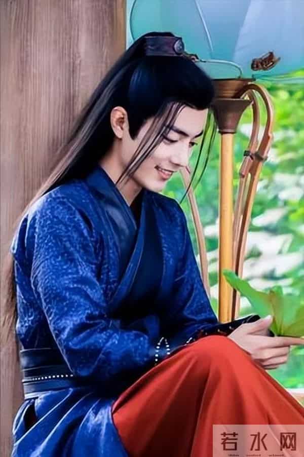 央视亲自发文,高调官宣33岁肖战喜讯,全网恭喜,终于等到这一天