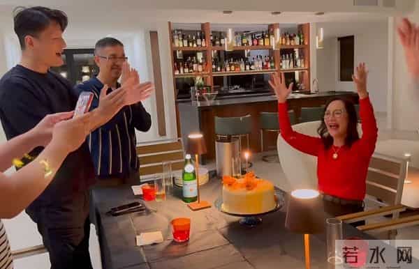 “邵氏第一美女”80大寿,儿子尹子维带徐冬冬赴美庆生 婆媳略生疏