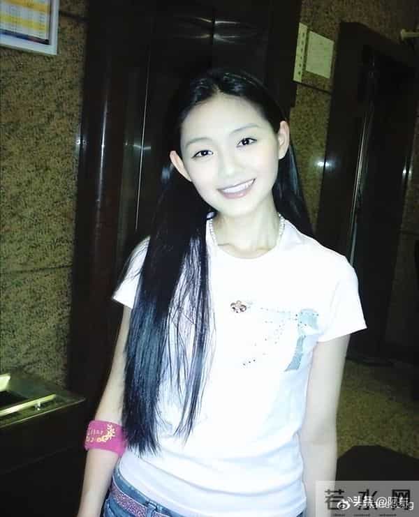 大s朋友圈备注死亡是必然的 网友再回看她曾经的话直接泪奔!