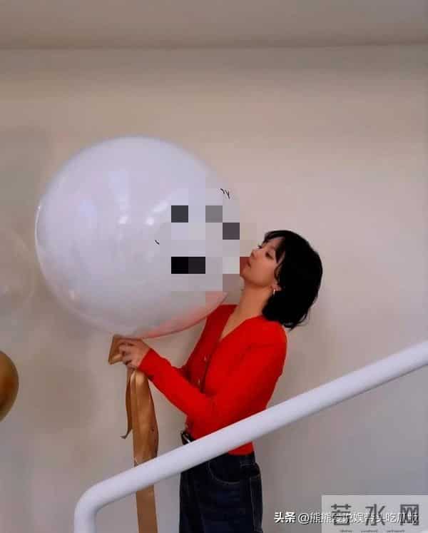 宋慧乔晒照庆贺44岁生日:戴头巾嘟嘴拍照好可爱 与朋友庆生很欢乐