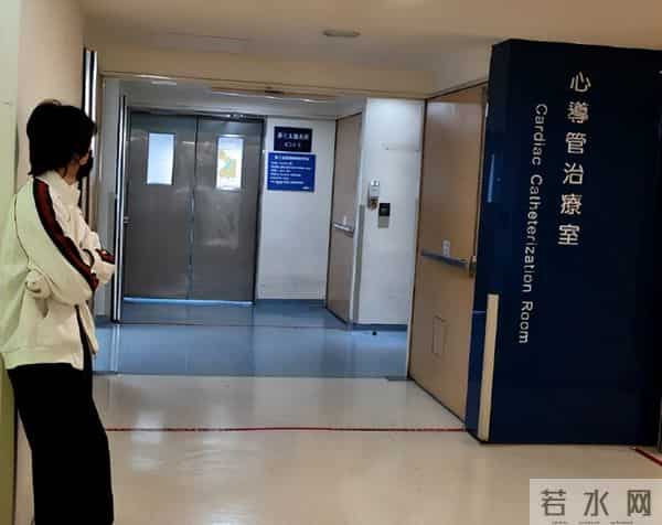 娶大14岁经纪人,结婚仅2年的萧敬腾,已经尝到了老妻少夫的烦恼