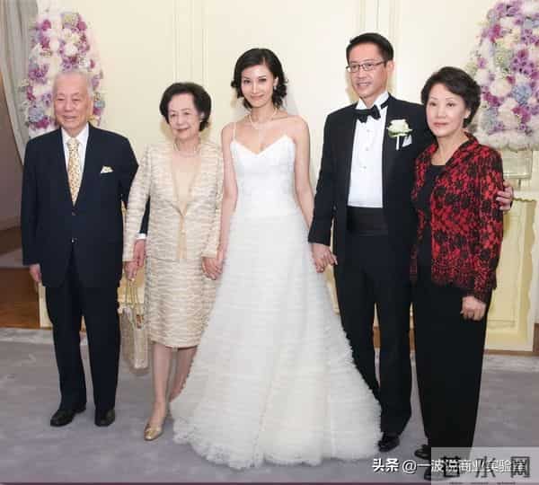 岁月从不败美人!李嘉欣与许晋亨十七载婚姻,诠释最美爱情模样