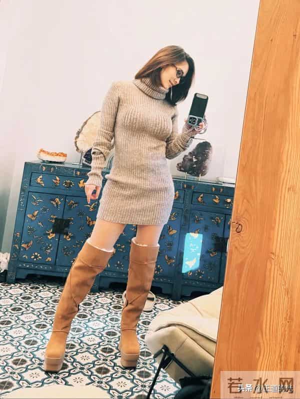 卢靖姗坐月子一个月体重直逼140斤 腚大腰圆 前凸后翘 越来越欧美风