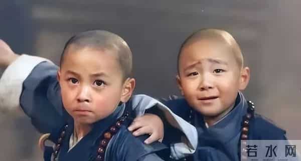 身家亿万亲爹吸血多年,现37岁无人问津的释小龙,究竟做错了啥?