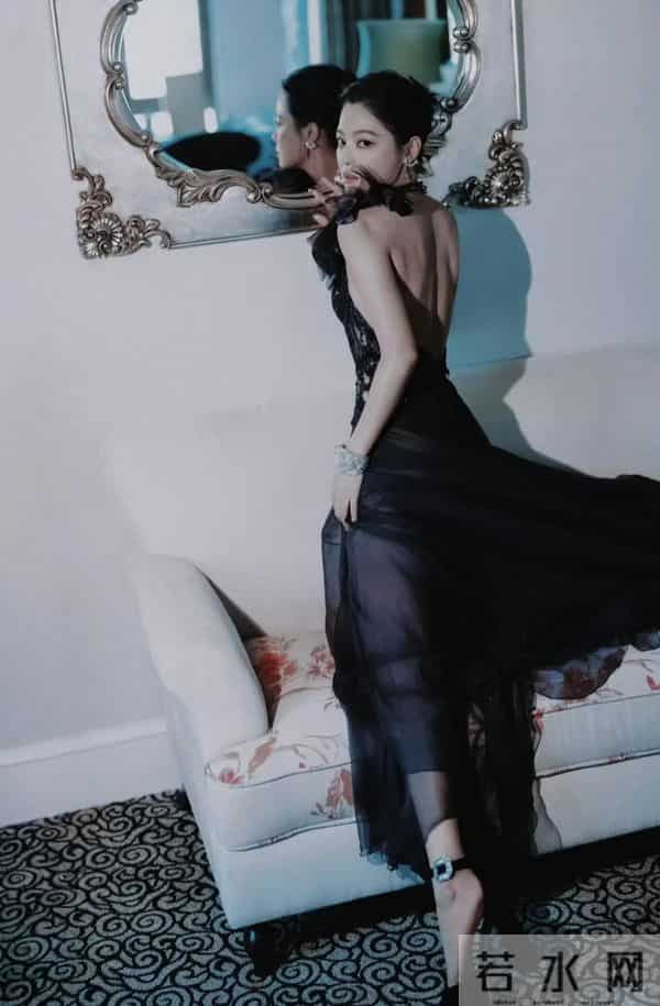 辛芷蕾写真美图