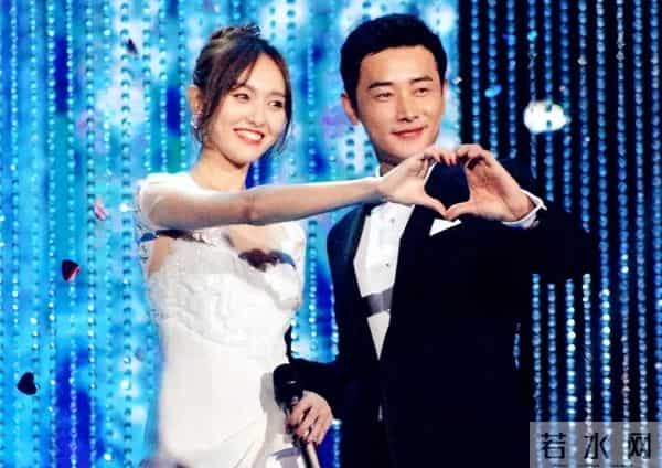 唐嫣罗晋现身葬礼,小细节展现两人深厚感情,力破离婚传闻