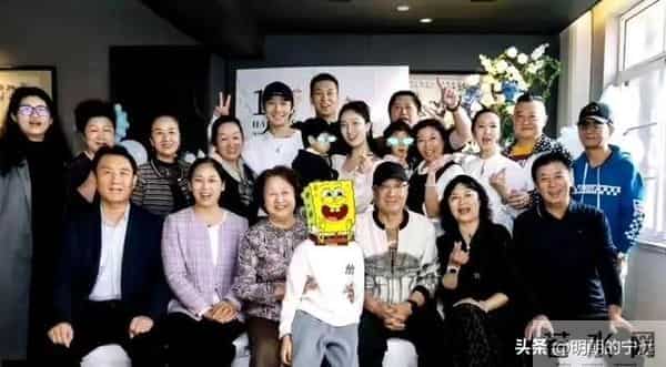 黄晓明彻底输了,这次杨颖和叶珂联手,撕下了他仅剩的体面