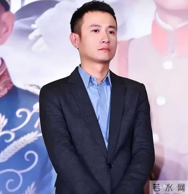 得罪郭麒麟6年后，再看朱亚文现状，如今的他已彻底走上文章老路