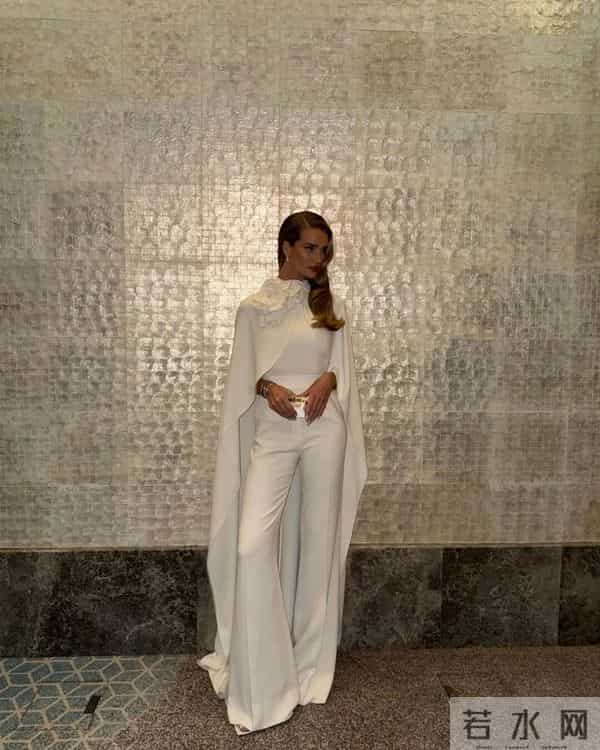 老钱风全面升级!“高净值穿搭”才是今秋顶流