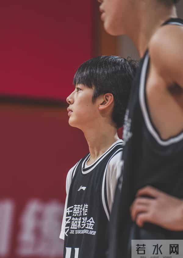 孙俪的儿子跟她长得太像了,长成这样的星二代进娱乐圈才有说服力