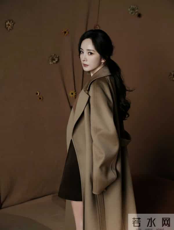 我家的床很大---杨幂