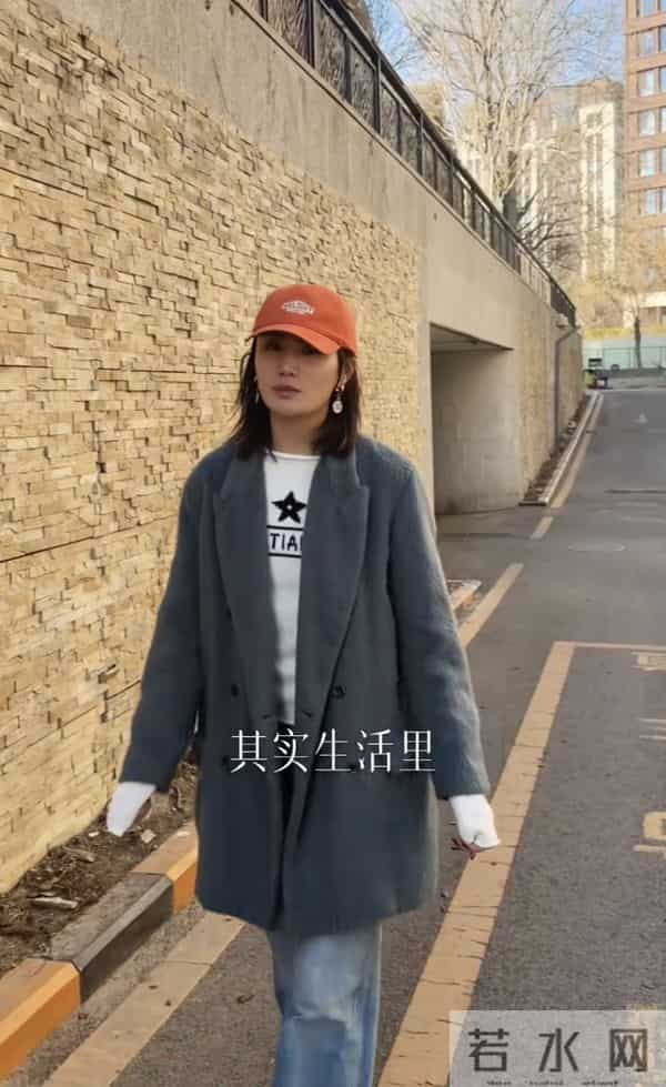 离婚后有钱了！海哈金喜搬进大别墅和弟弟同住，复出后剧本接不断