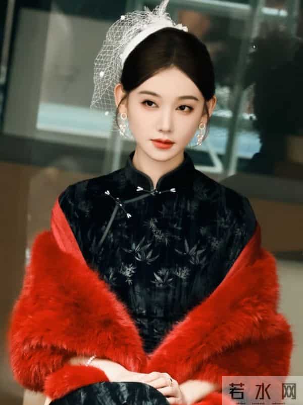 24位短剧旗袍女神 一个比一个漂亮 哪个在你心目中略胜一筹？