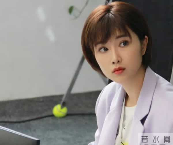 62岁刘之冰做梦也没想到,34岁的继女,如今终于给自己“争光”了