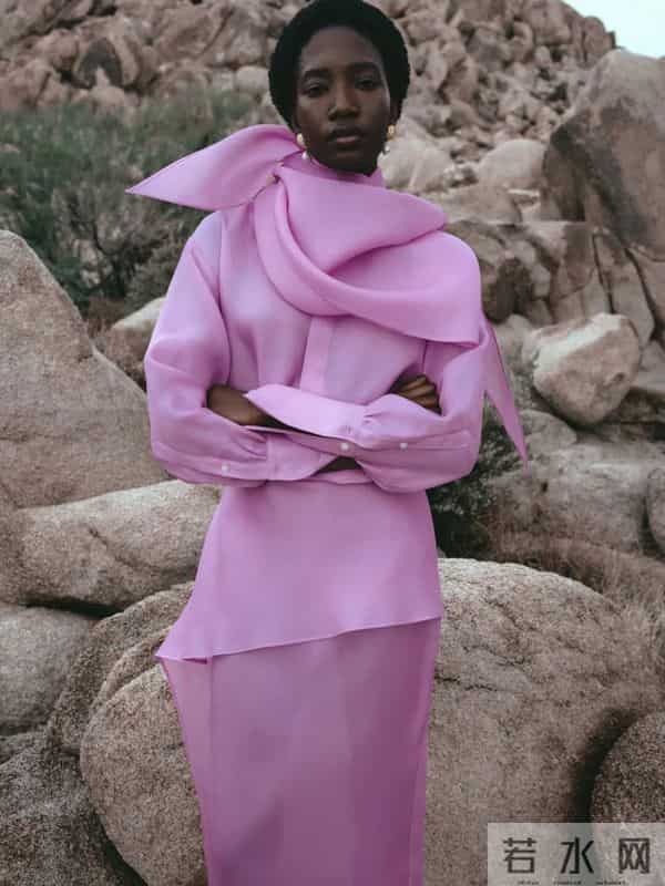 老钱风全面升级!“高净值穿搭”才是今秋顶流