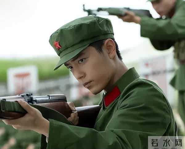 央视亲自发文,高调官宣33岁肖战喜讯,全网恭喜,终于等到这一天