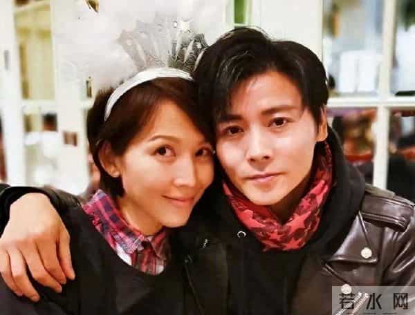 落地凤凰不如鸡？52岁蔡少芬为钱奔波瘦脱相，被王晶嘲讽不上进