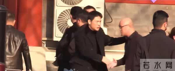 没想到，罗晋父亲去世仅5天，傅程鹏竟因一个举动，实现口碑暴增