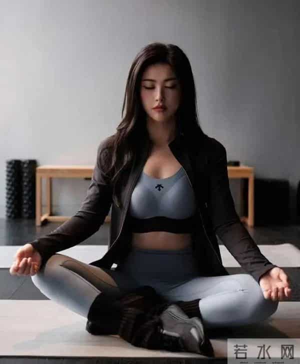 朱珠健身穿搭，这身材真让人羡慕