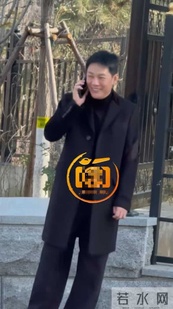 傅程鹏也没料到,参加罗晋父亲葬礼,自己会因这一举动遭网友痛批