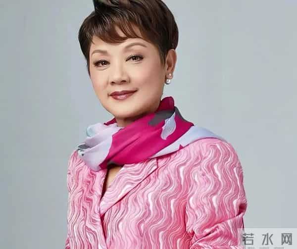 香港知名天后患乳癌怕死,绝不吃预制菜,孙儿因脑癌至今不能说话