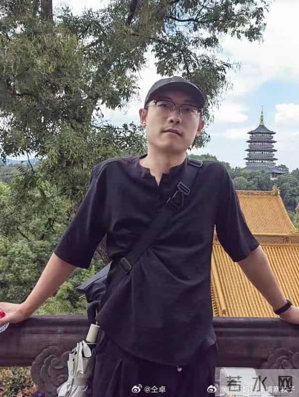 演员仝卓发文求助：表弟外出工作后在柬埔寨失联；当事人母亲发声：失联后传来过几段模糊消息，声音非常虚弱