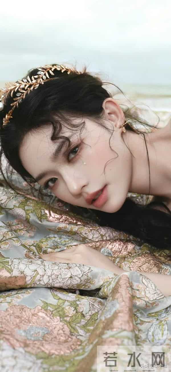 林允|性感公主风