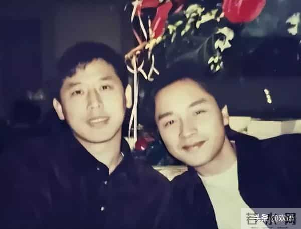 22年过去了，曾发誓要为张国荣终身不娶的唐鹤德，说到做到了吗？