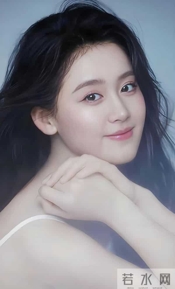 短剧最能扛剧的人出现了,不是刘萧旭和郭宇欣,是不被看好的她!