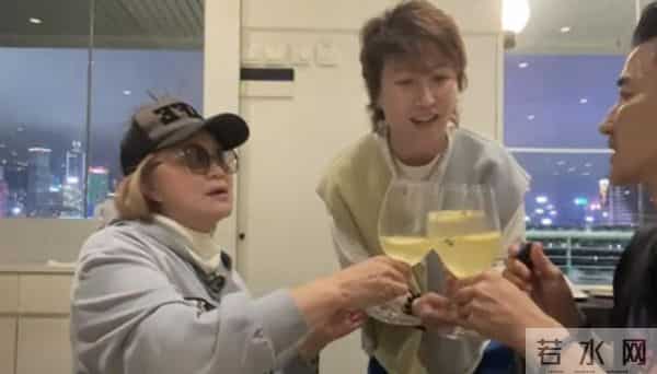 恭喜!61岁香港知名男星秘密再婚,现任妻子容貌首次曝光