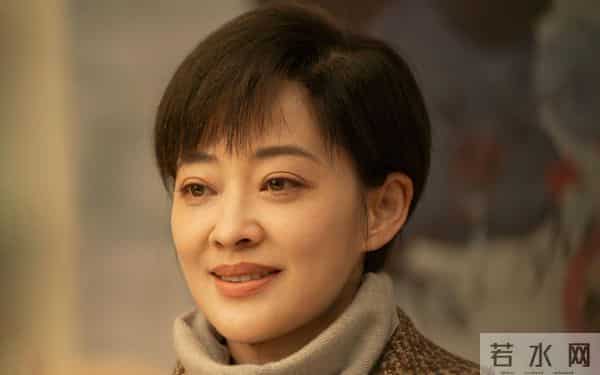 50岁梅婷再破“天花板”，这次，她让蒋欣和整个娱乐圈“沉默”了