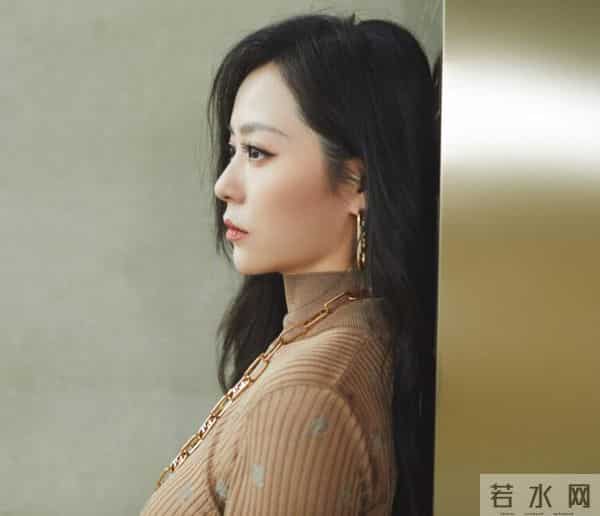 赚再多也没用?张靓颖如今的现状,给所有41岁以上的女星提了个醒