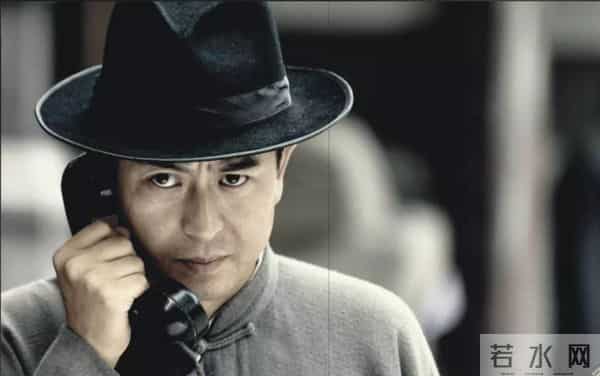 与王海燕离婚传闻真相大白1年,55岁张嘉益近况曝出,一点不意外