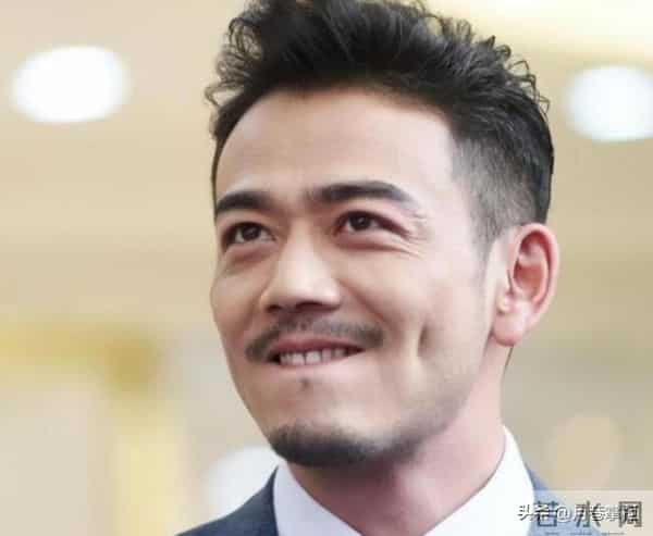 不顾央视劝告，当众和刘涛暧昧传绯闻的杨烁，如今下场怪不了别人