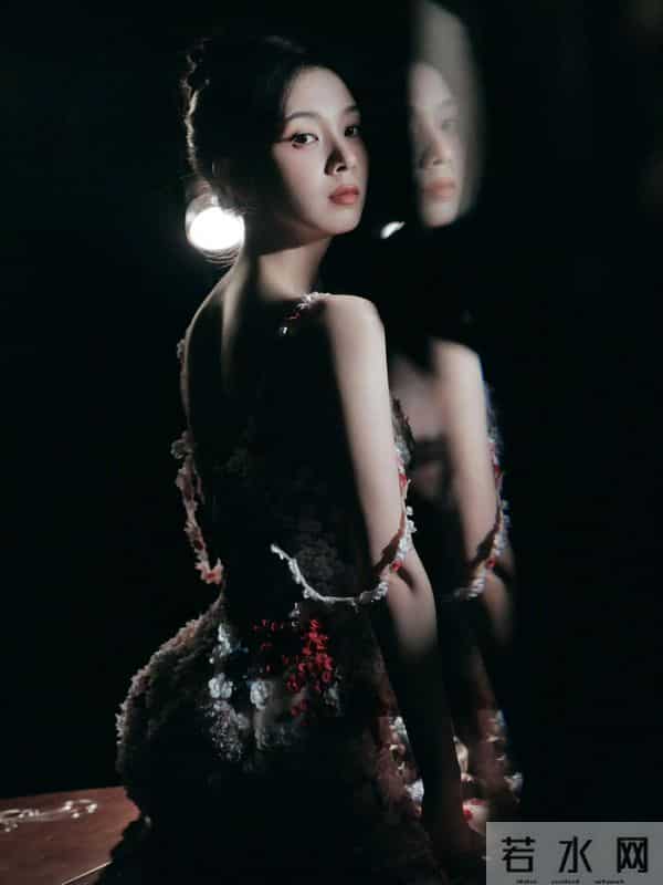 陈瑶太美了吧 之前演的岳绮罗 太美了