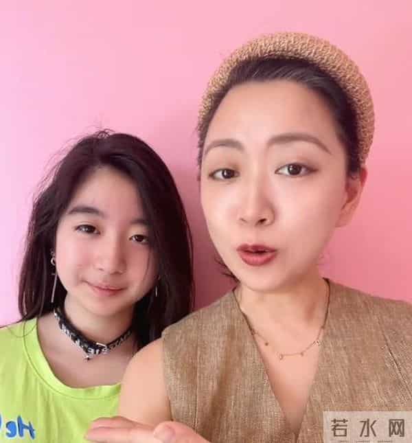 上海知名女主持杨永清近况！41岁白发丛生，女儿和她共用一张脸